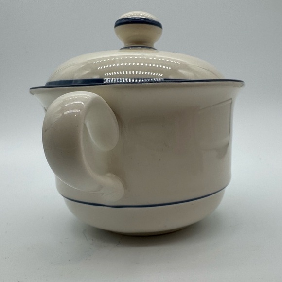 Vintage Lenox pinstripe creamer with lid - Picture 4 of 10